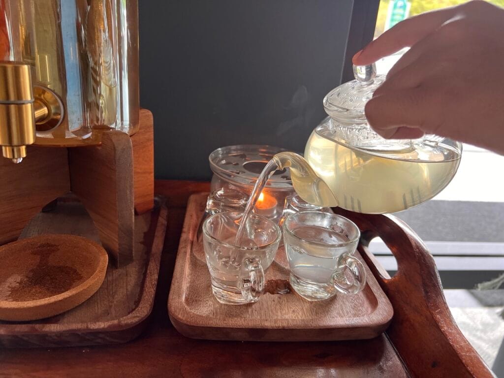 Pouring Tea - Cove 55 - Sarawak - Malaysia web